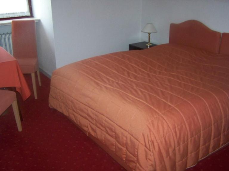 Hotel Am Ufer Trier Szoba fotó